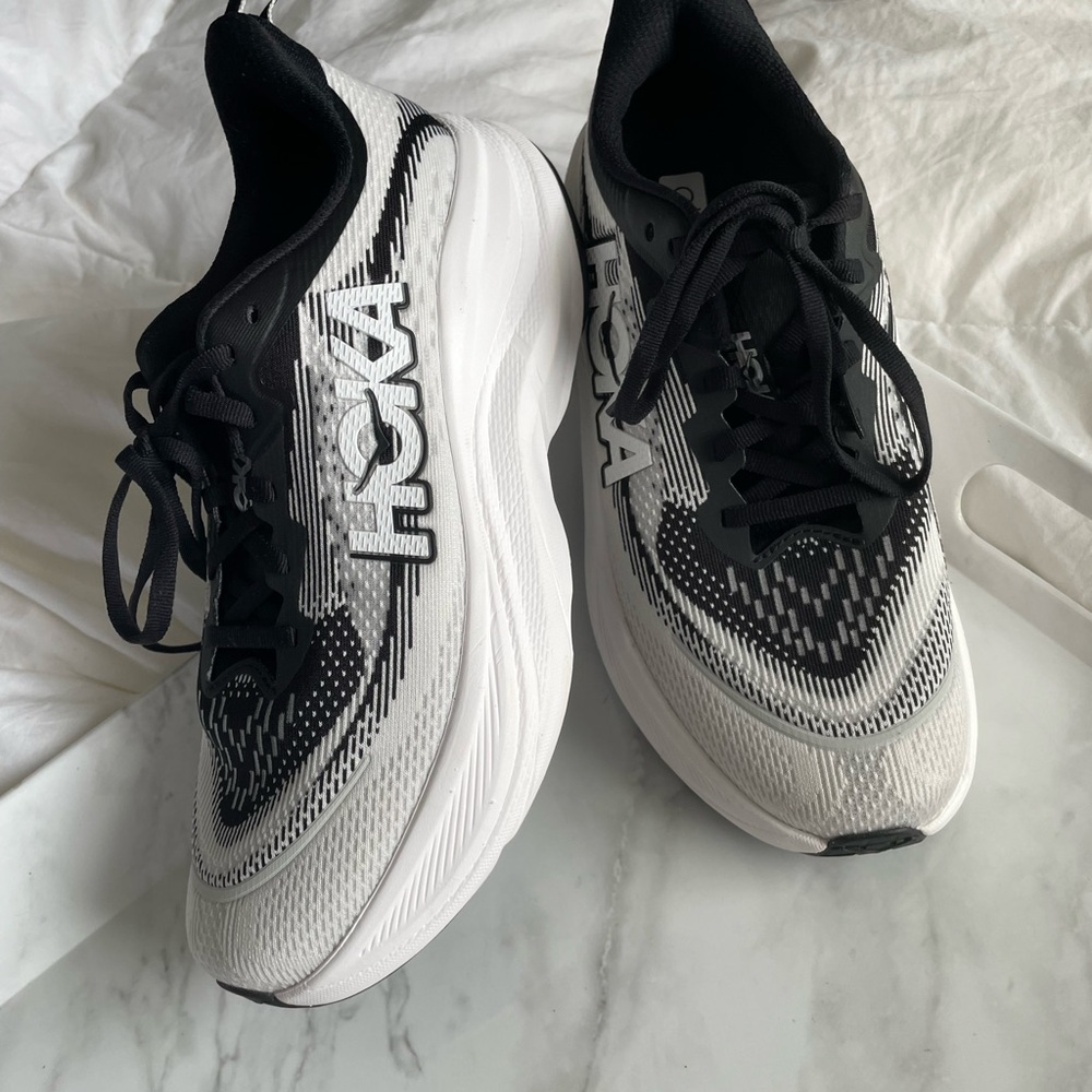 Hoka Skyflow Women’s Athletic Sneakers